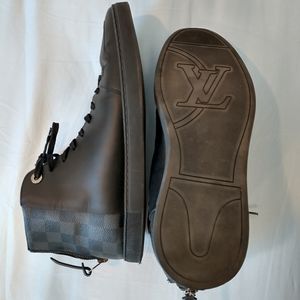 Louis Vuitton Mens Black Dress Shoes